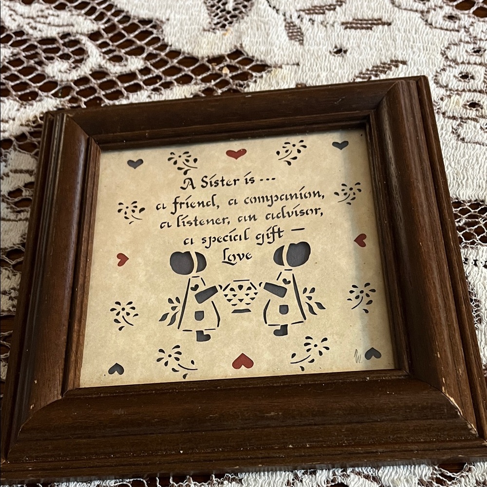 Brown Wooden Framed Sister Quote Plaque